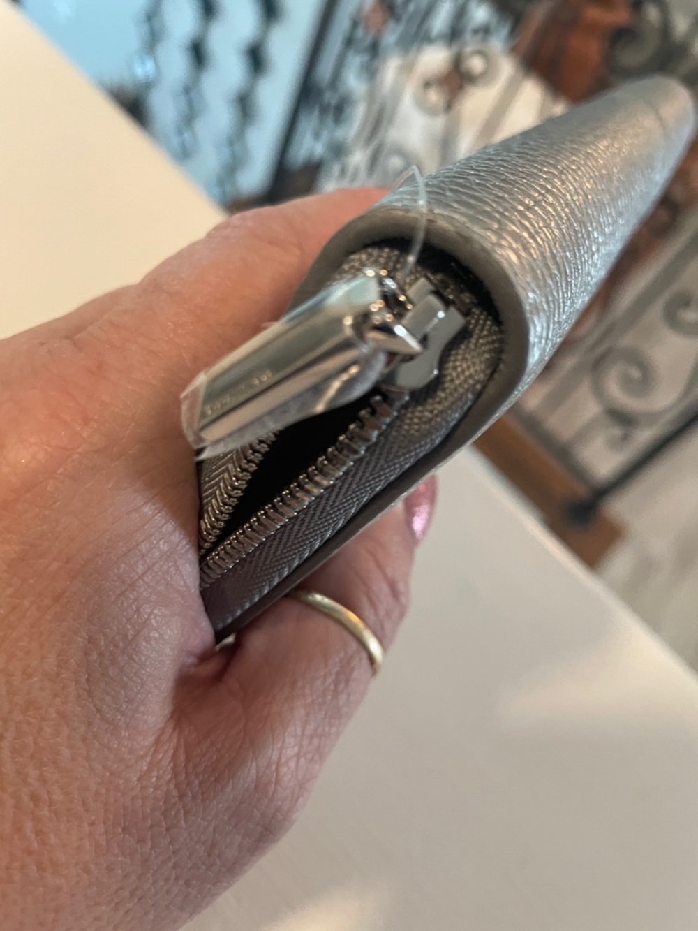 Tiffany & Co. Metallic Silver Pebbled Leather Large Zip Wallet w/Embossed Logo - Picture 10 of 10